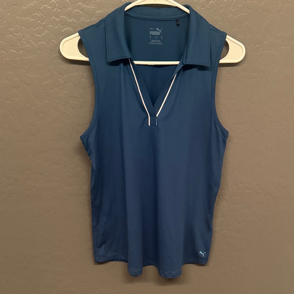 Women’s Puma sleeveless golf top size Small